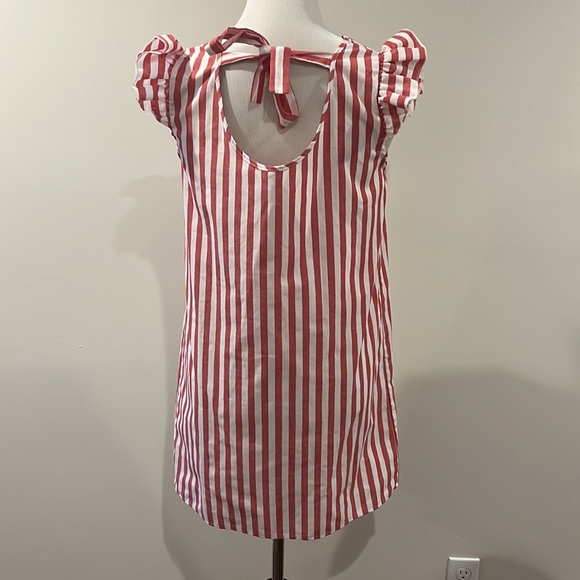 Preppy Linen Feeling Shift Dress Size M in Red & White Stripes - Picture 3 of 7